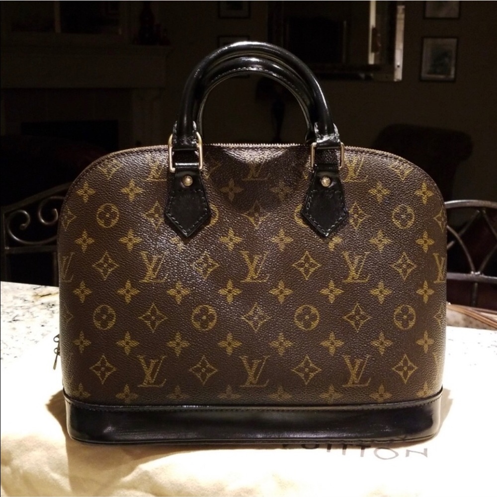 🔥Authentic LV Alma PM
